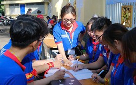 Khởi động chương trình Tiếp sức mùa thi năm 2025 - đồng hành cùng sĩ tử vượt vũ môn