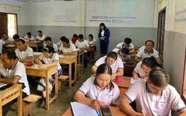 Tiếng Việt và tình yêu đất nước, con người Lào