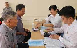 Hướng dẫn thực hiện thủ tục nhận trợ cấp hưu trí xã hội với người từ 75 tuổi trở lên