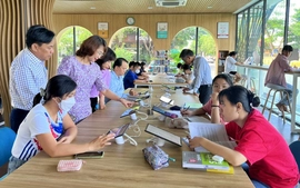 Cấu trúc lại mô hình xã hội học tập