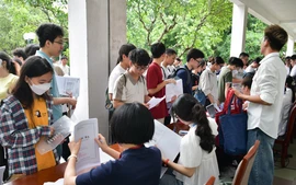 Cảnh báo loạt chiêu lừa đảo nhắm vào tân sinh viên Bách khoa mùa nhập học