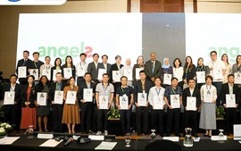Bệnh viện Hữu nghị Việt Tiệp nhận Giải thưởng "Diamond Status"