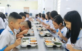 Bộ Y tế nghiên cứu phản ánh, đề xuất của báo chí về vấn đề dinh dưỡng học đường