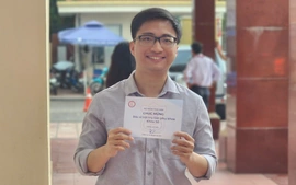 Trở thành thủ khoa bác sĩ nội trú từ nguồn cảm hứng của người mẹ