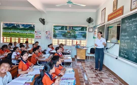 Hơn 140 học sinh ở Nghệ An nghỉ học - tạm dừng sáp nhập trường