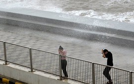 Cập nhật mới nhất về siêu bão RAGASA