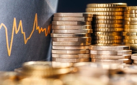 Giá vàng thế giới chính thức vượt mốc 3.600 USD/ounce, vàng trong nước rung lắc