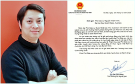 Bộ Ngoại giao chúc mừng PGS Nguyễn Thành Vinh được vinh danh là nhà nghiên cứu Hoá hữu cơ có ảnh hưởng nhất Australia