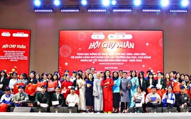 Hội Khuyến học tỉnh Lâm Đồng, nhà tài trợ tặng 372 triệu học bổng, quà Tết cho học sinh, sinh viên