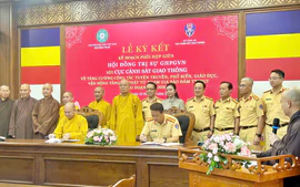 Tiếp tục ký kết phối hợp giáo dục pháp luật về trật tự, an toàn giao thông trong tăng ni, phật tử