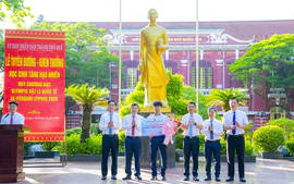 Huế thưởng 150 triệu đồng cho nam sinh đoạt Huy chương Bạc Olympic Vật lý quốc tế Al-Fergani
