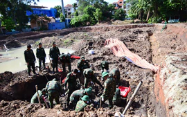 Phát hiện, quy tập thêm 14 hài cốt liệt sĩ tại Công viên Lê Thị Riêng
