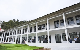 Khánh thành trường Mỹ Lý 2: FPT cùng Bộ Công an trao niềm vui cho học sinh ngày cận Tết