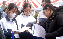 Trường Đại học Kiến trúc Hà Nội cổng điểm xét thưởng học bạ lên đến 1,5 điểm