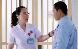 Chuyện về nữ bác sĩ "mạnh dạn làm bạn" với bệnh nhân tâm thần