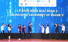 UNESCO thúc đẩy giáo dục STEAM cho nữ sinh Việt Nam