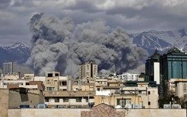 Căng thẳng tại Trung Đông tiếp tục leo thang, Việt Nam kêu gọi tuân thủ nghiêm túc luật pháp quốc tế