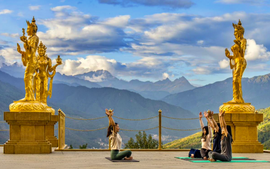 "Liệu pháp chữa lành Himalaya" hút khách du lịch đến Bhutan
