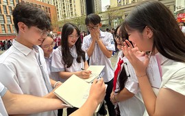 Cánh cửa trường công lập trở nên "chật hẹp" với nguyện vọng vào lớp 10