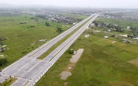 Khu đất sẽ xây dựng trung tâm hành chính Nghệ An gần 5.700 tỉ đồng