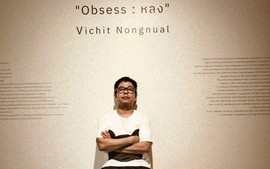 "Những tầng ký ức" đối thoại giữa hoạ sĩ Vichit Nongnual và lịch sử Mỹ thuật