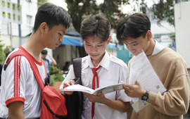 1 "chọi 8" vào lớp 10 Trường Phổ thông Năng khiếu tại Thành phố Hồ Chí Minh