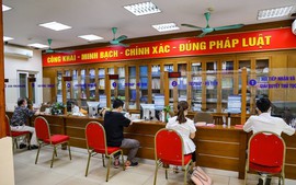 Chính phủ phân quyền, cắt giảm thủ tục hành chính của 11 bộ, ngành