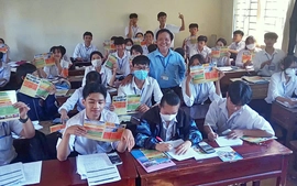 Giáo dục tài chính thông minh - hành trang thiết yếu cho sinh viên