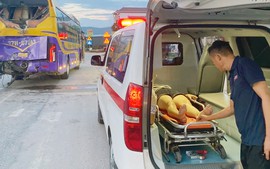 Hai xe khách va chạm trên quốc lộ 1 khiến 3 người trọng thương