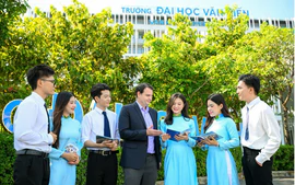 Đại học Văn Hiến triển khai nhiều chính sách học bổng, hỗ trợ học phí cho thí sinh 2K8