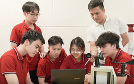 Đại học Bách Khoa Hà Nội: 81,67-100 điểm TSA tương đương 28,23-30 điểm khối D01