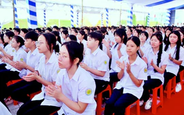 Học sinh Lào Cai tựu trường từ ngày 24/8
