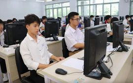 Dự kiến tổ chức kiểm tra định kì bằng máy tính