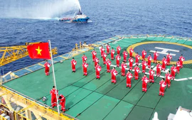 Chào mừng Quốc khánh 2/9: Doanh nghiệp nêu cao tinh thần “Tự lực - Tự cường"