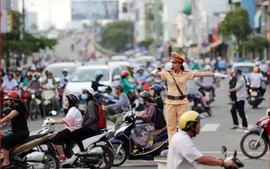 Loạt mức phạt giao thông mới áp dụng từ ngày 15/8