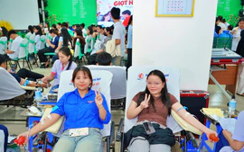 Hơn 500 giảng viên, sinh viên Trường Đại học Đông Á tham gia ngày hội hiến máu lần 46