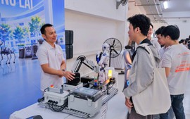 Trường Đại học Sài Gòn ứng dụng AI, giúp sinh viên "chạm việc làm" trực tuyến