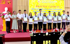 Quảng Ninh tập huấn đội tuyển học sinh giỏi, tiếp tục nâng cao giáo dục mũi nhọn