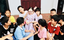 Cô giáo xương thủy tinh Nguyễn Thị Ngọc Tâm: Ngừng đi học không có nghĩa là ngừng ước mơ