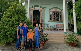 Từ người nghèo, tôi trở thành "đại gia tình cảm"
