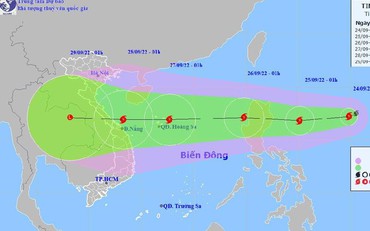 Bão cấp 11 hướng thẳng vào Biển Đông, miền Trung mưa có nguy cơ lũ lụt