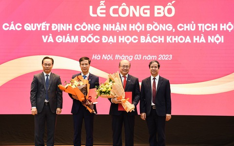 Chuyển Trường Đại học Bách khoa Hà Nội thành Đại học Bách khoa Hà Nội, hiệu trưởng thành giám đốc