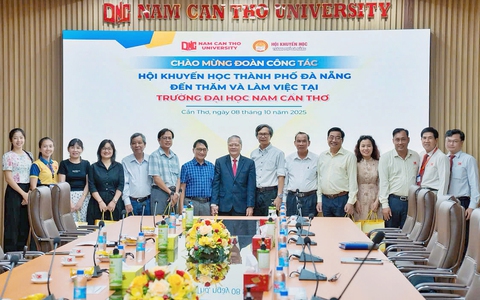 Khuyến học Đà Nẵng nối dài nhịp cầu nhân ái