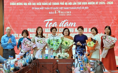 Phát huy vai trò phụ nữ Thủ đô trong xây dựng Đảng, chính quyền, chuyển đổi số