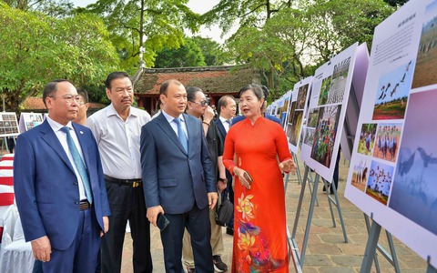 Triển lãm ảnh thời sự – nghệ thuật "Tổ quốc - 80 mùa thu Độc lập"