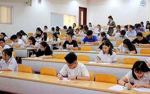 Bộ Giáo dục và Đào tạo lấy ý kiến về tổ chức thi đánh giá năng lực ngoại ngữ và tiếng Việt