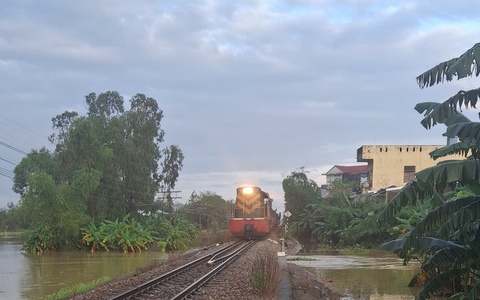 Không khí lạnh mạnh tràn về, miền Bắc tiếp tục những ngày rét