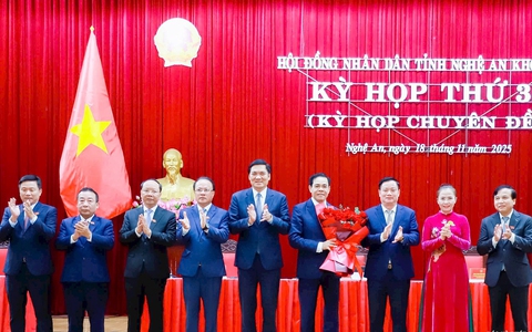 Ông Võ Trọng Hải làm Chủ tịch Ủy ban nhân dân tỉnh Nghệ An