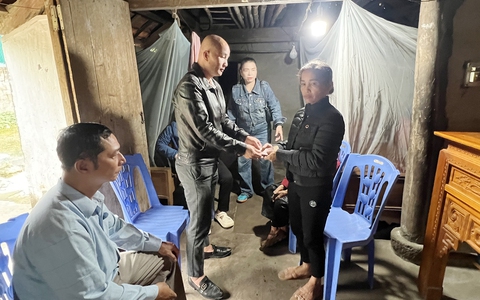 Gia đình người bị điện giật ở Nghệ An trả lại số tiền chuyển nhầm vào tài khoản