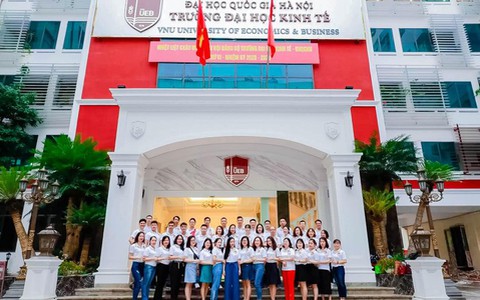 9 loại học bổng của Trường Đại học Kinh tế (Đại học quốc gia Hà Nội)